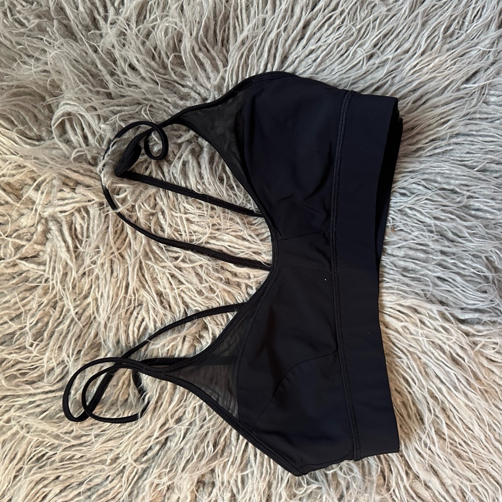 black lulu sports bra